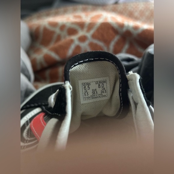 Vans — Swirl Style 36 Shoes - Picture 7 of 7